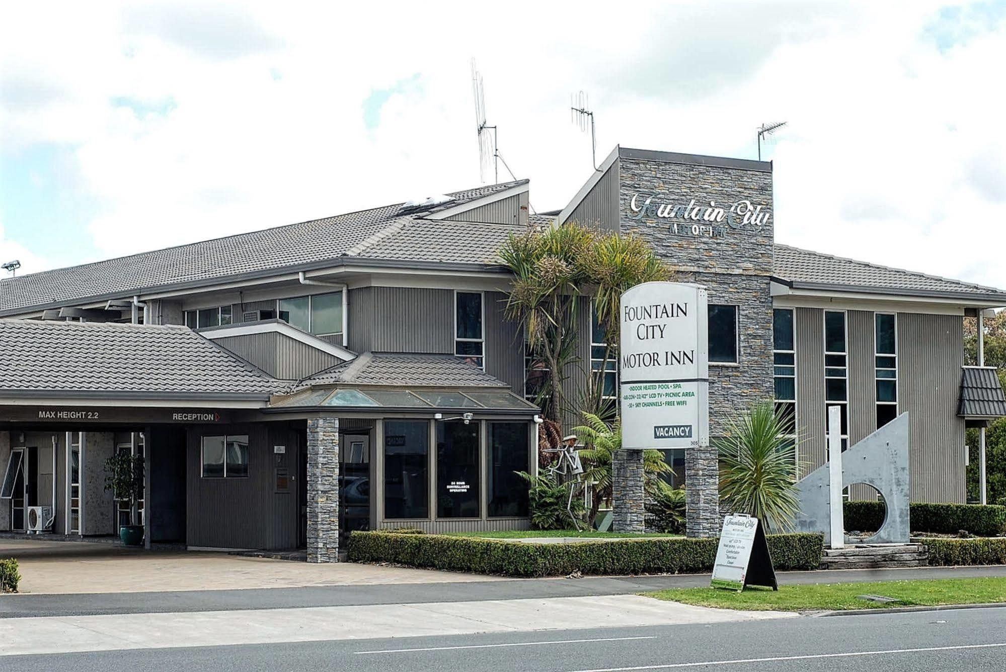 Fountain City Motor Inn Hamilton Esterno foto