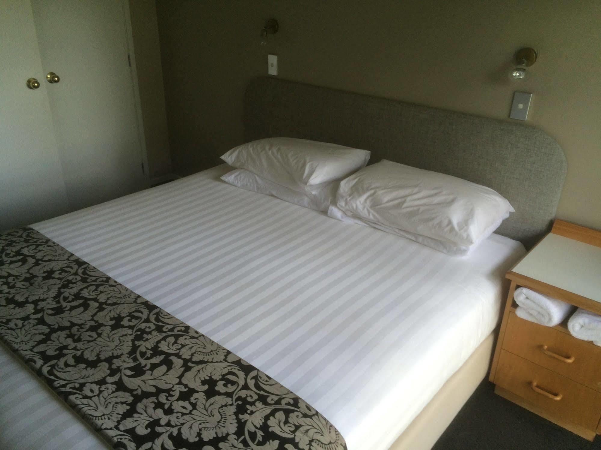 Fountain City Motor Inn Hamilton Esterno foto